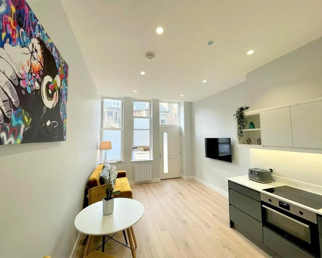 Chic, Newly Reno'D 1 Bed Open Plan, Nr The Meadows Apartment Edinburgh