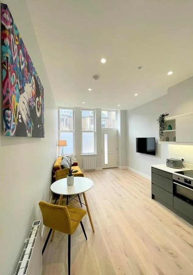 Chic, Newly Reno'D 1 Bed Open Plan, Nr The Meadows Apartment Edinburgh