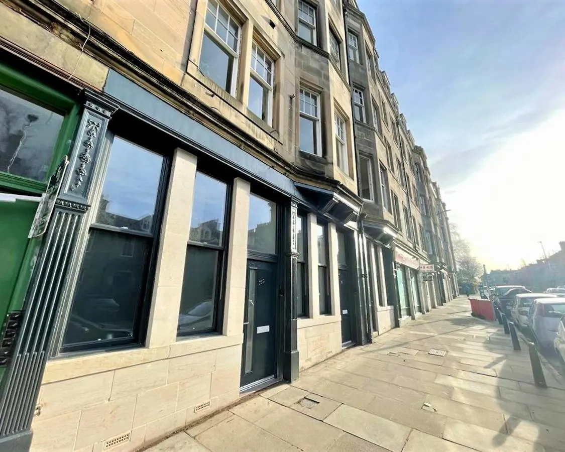 Апартаменты Chic, Newly Reno'D 1 Bed Open Plan, Nr The Meadows Эдинбург